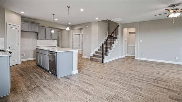 Building Photo - 14517 Caelum Dr