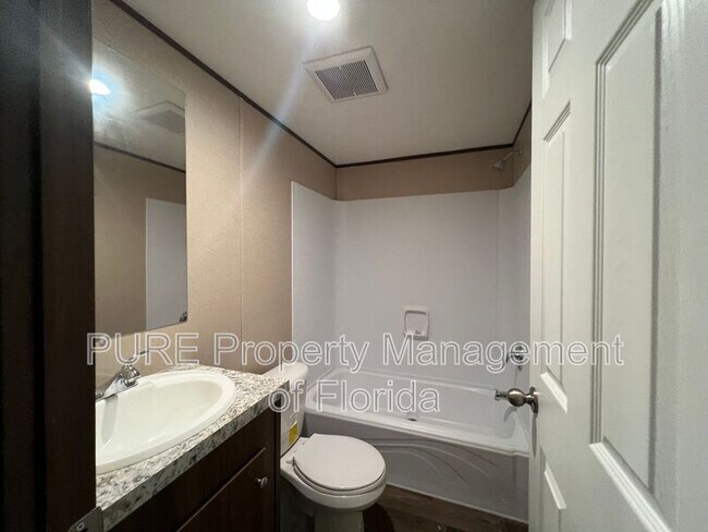 Building Photo - 16364 SE 57th St