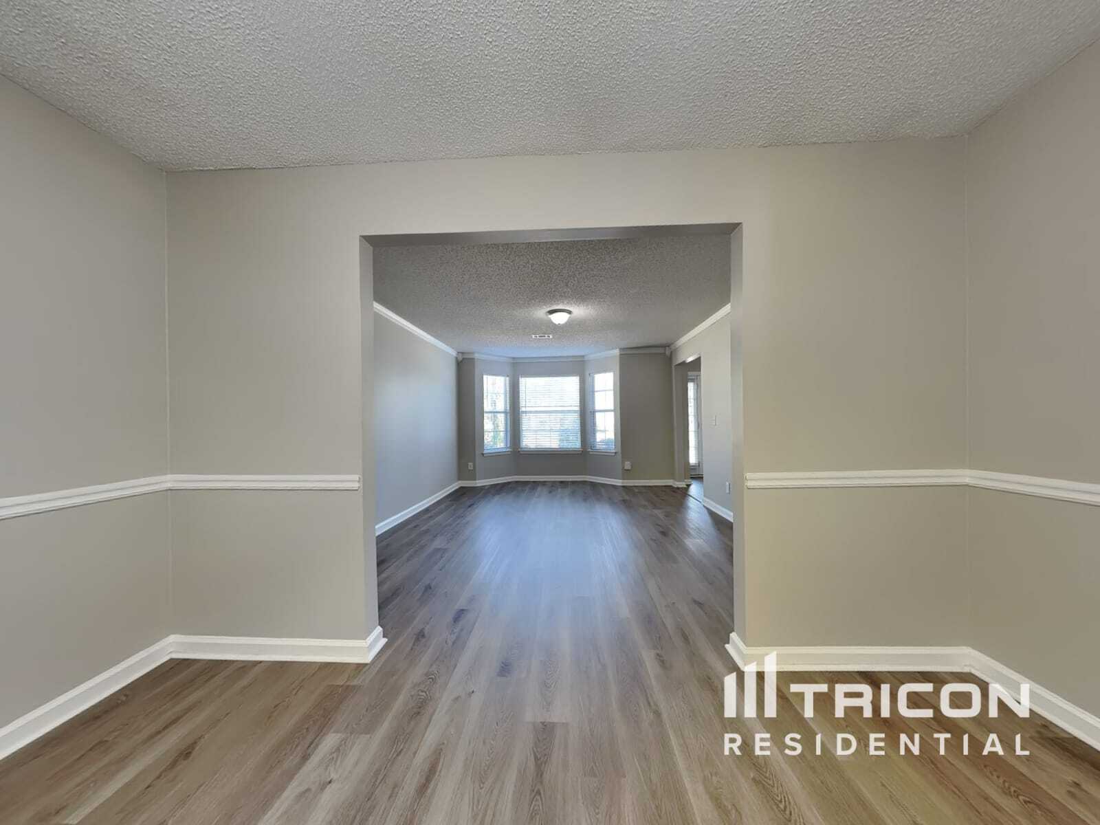 Building Photo - 6955 Pompas Ct