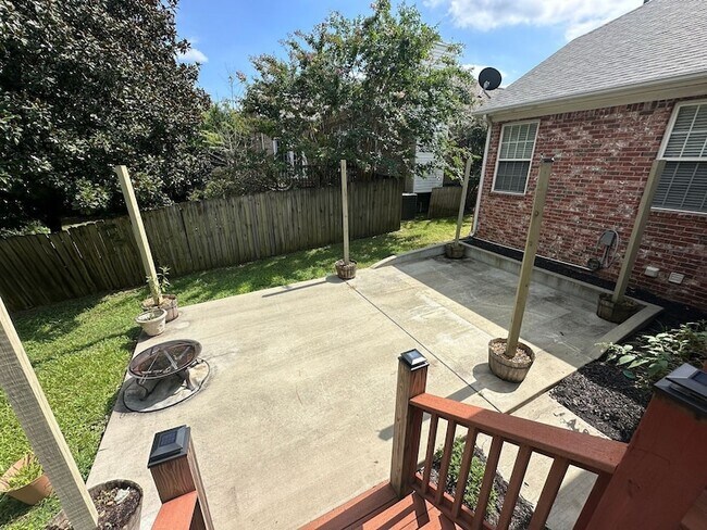 Building Photo - 245 Cobblestone Landing