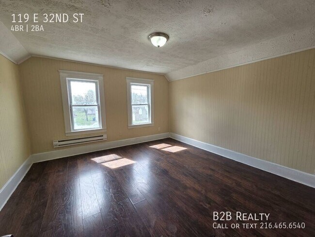 Building Photo - 119 E 32nd St