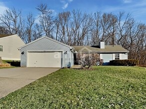 Building Photo - 420 Randy Ln