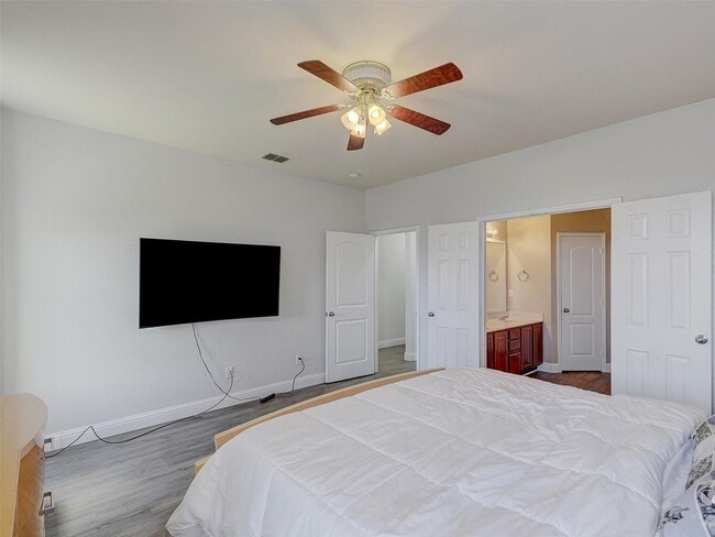 Building Photo - (1 Month Free with 16-Month Lease) Updated 3BR/2.5BA Home with Fireplace & Open Layout