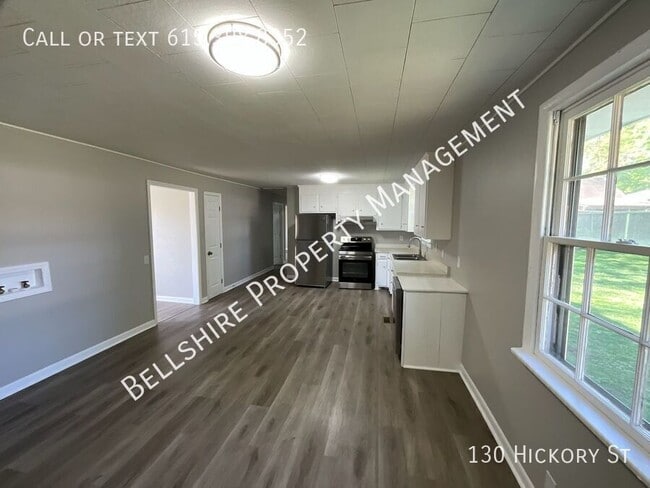 Building Photo - 130 Hickory St