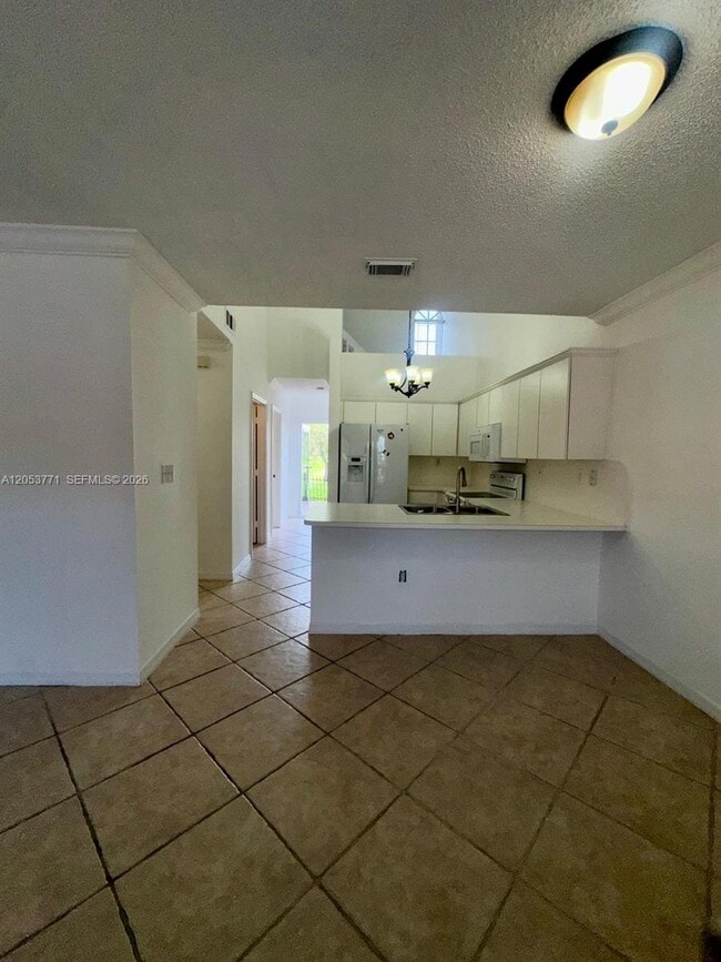 Building Photo - 15334 SW 36th Terrace