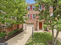 Building Photo - 7441 Heatherfield Ln