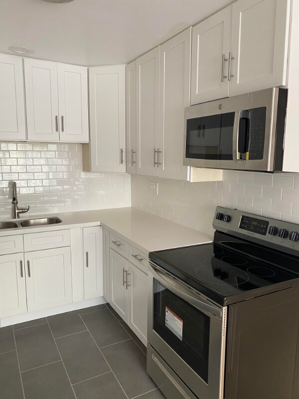 Building Photo - 1343 19th St