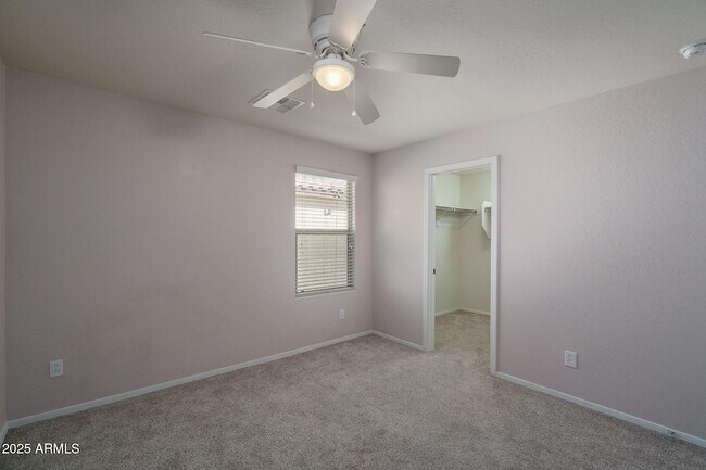 Building Photo - 10822 W Saddlehorn Rd