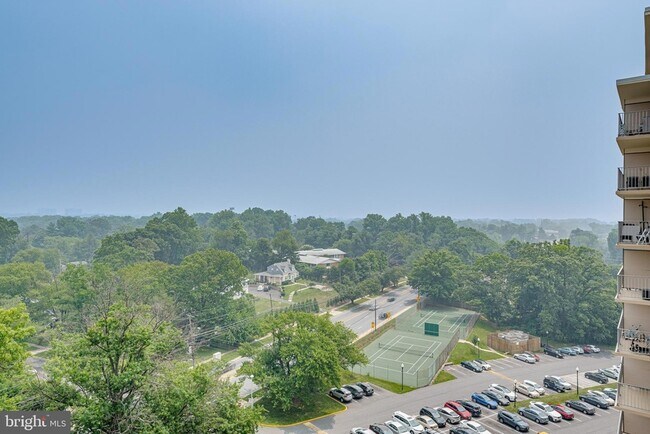 Building Photo - 1111 University Blvd W