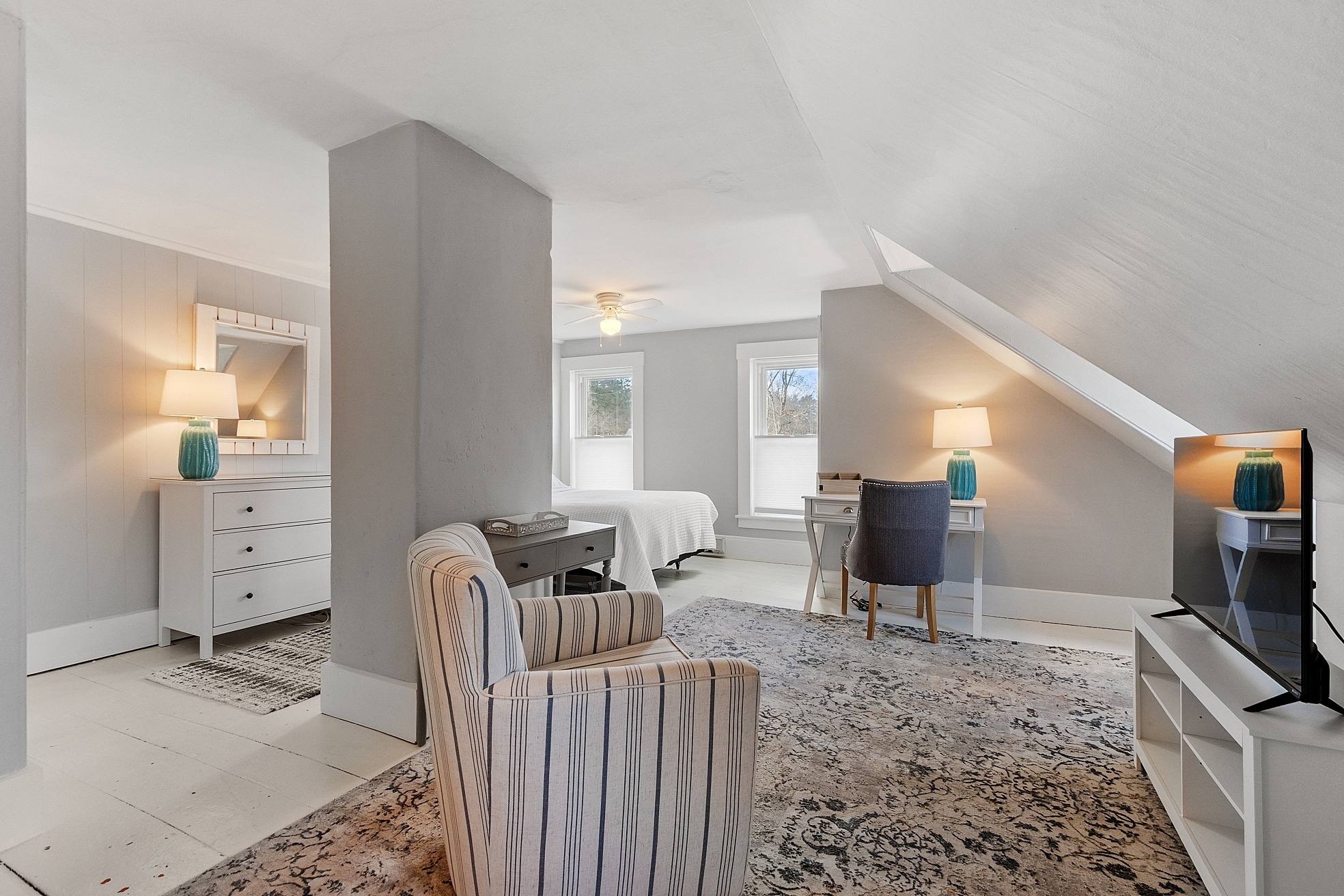 Building Photo - 17 Park St