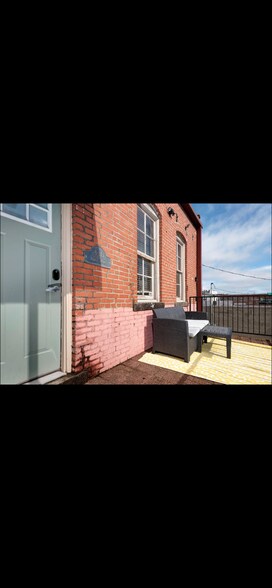Building Photo - 430 S Campbell Ave