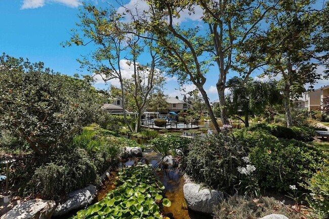 Building Photo - 12291 Carmel Vista Rd