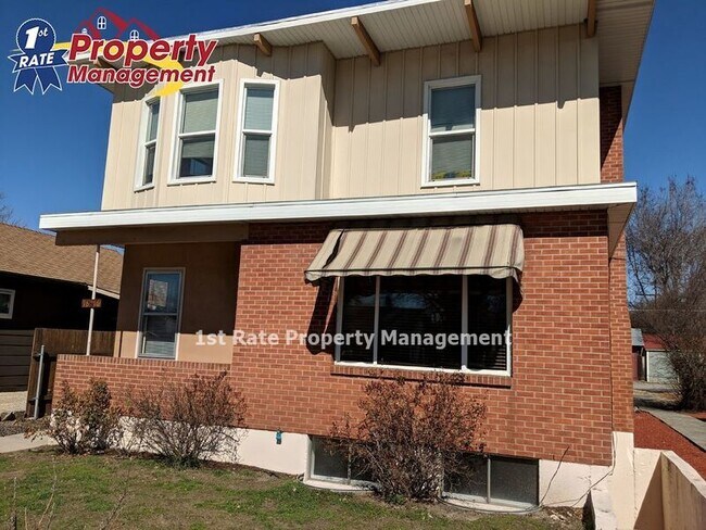Primary Photo - 1816 W State St