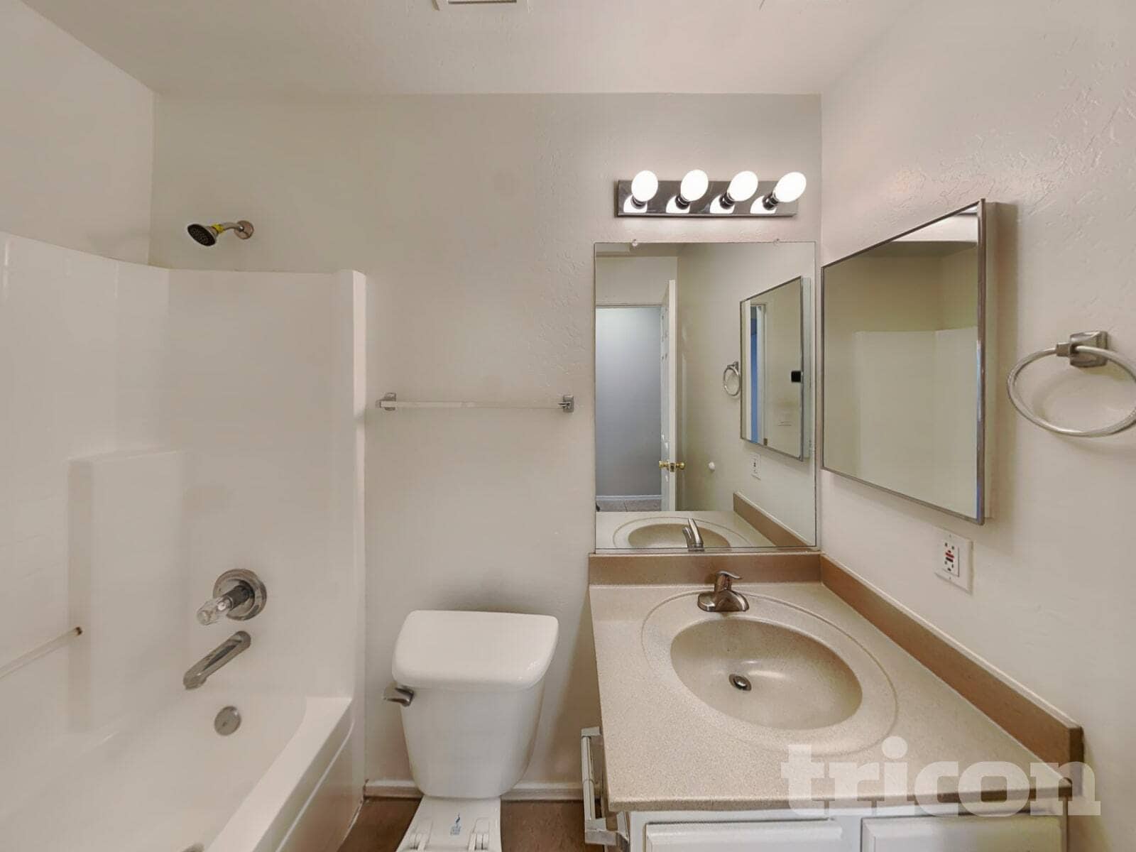 Building Photo - 12008 W Rosewood Dr