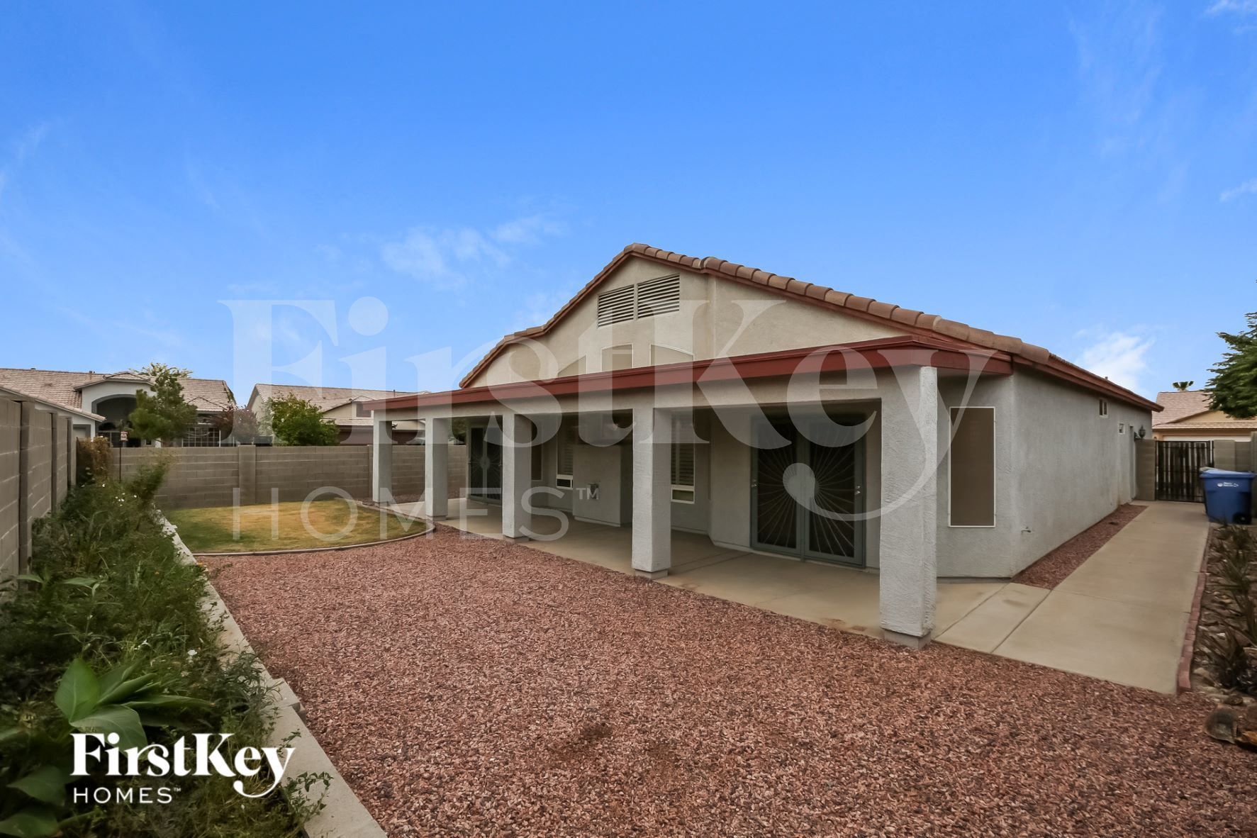 Building Photo - 1027 W Samantha Way