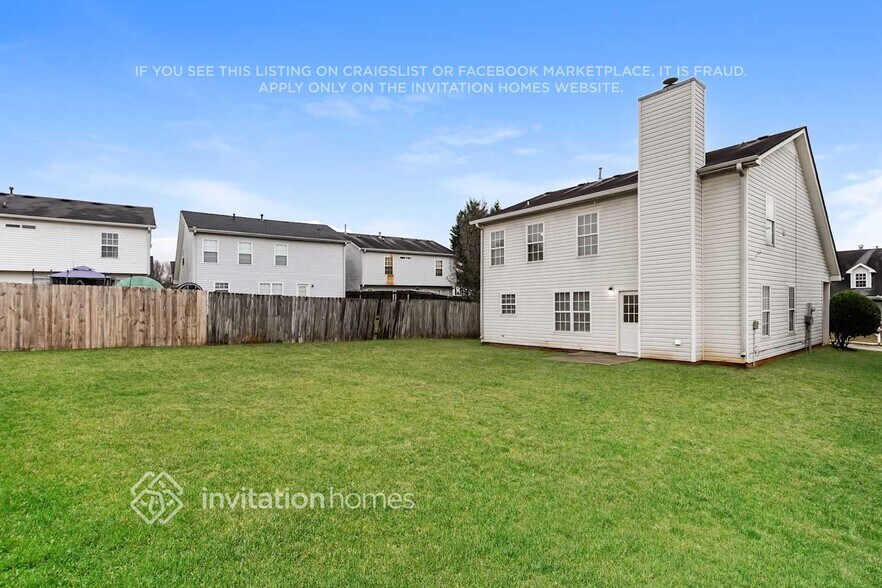 Building Photo - 5055 Tussahaw Way