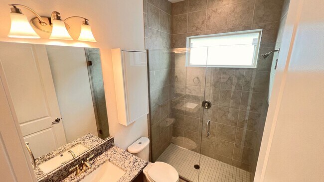Building Photo - 9708 Bucklow Hill Dr