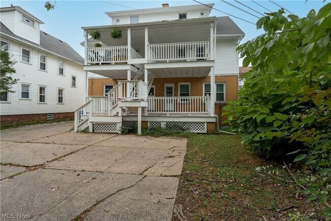Building Photo - 1235 Donald Ave