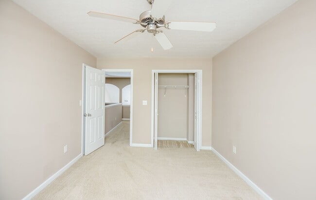 Building Photo - 435 Snead Way