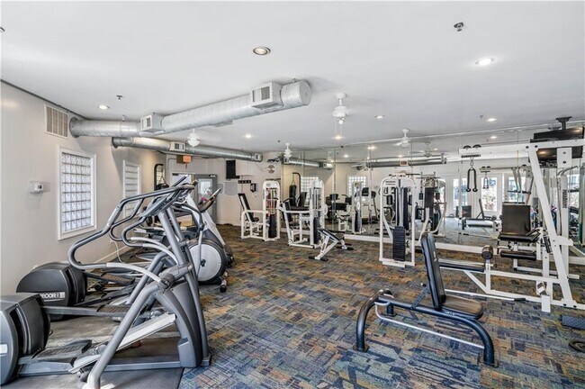 Building Photo - 821 Ralph McGill Blvd NE