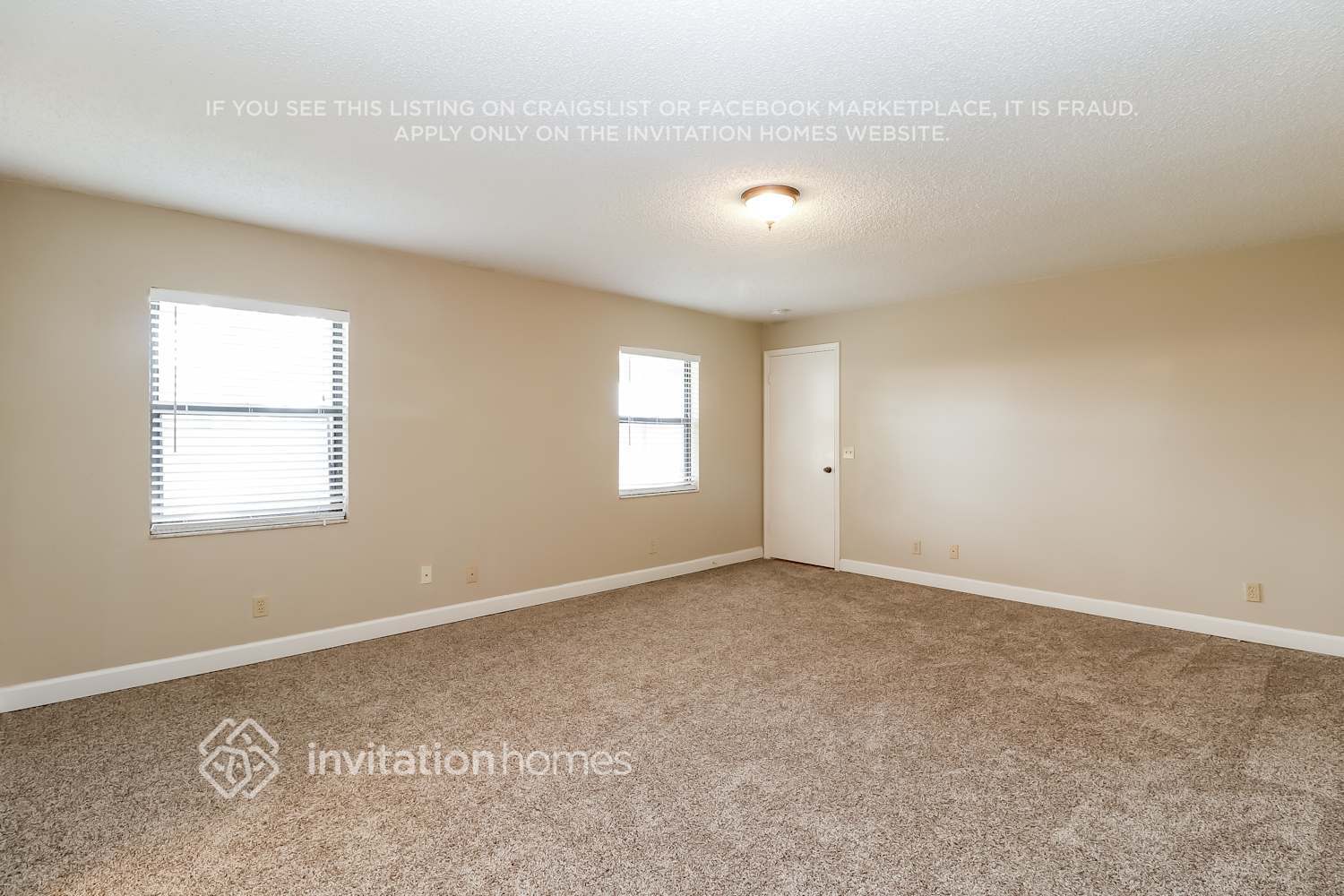 Building Photo - 2301 Beechwood Ct
