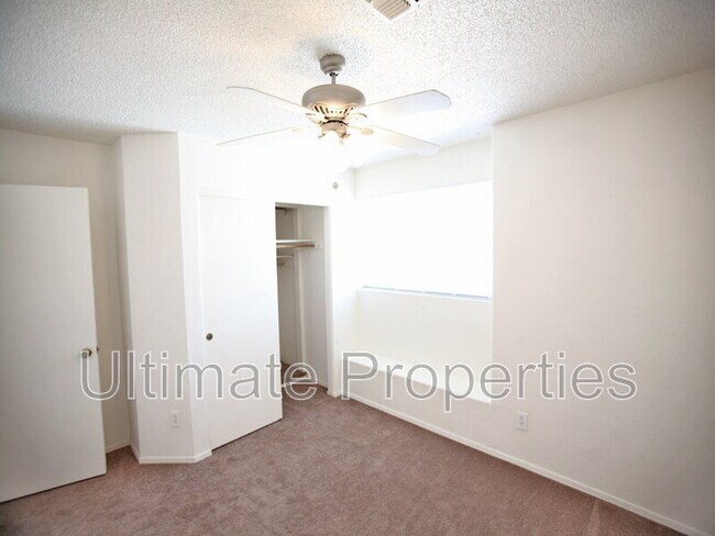 Building Photo - 3128 N Ivory Ln
