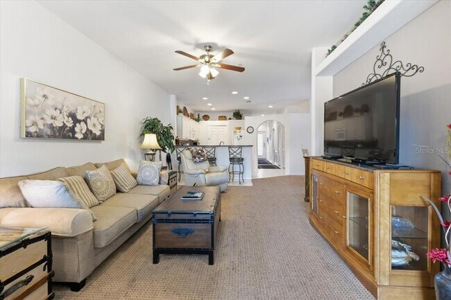 Building Photo - 102 NATURES Way