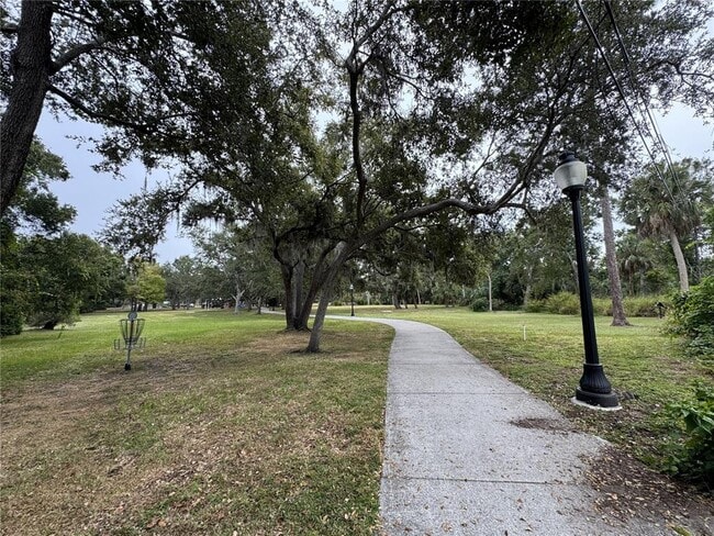 Building Photo - 4680 Royal Palm Ave