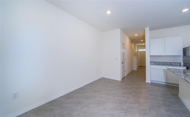 Building Photo - 34275 Sorrel Mint Dr
