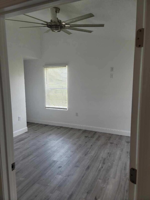 Building Photo - 1902 Holloman Rd