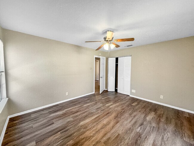 Building Photo - Welcome to Your New Rental in West San Antonio