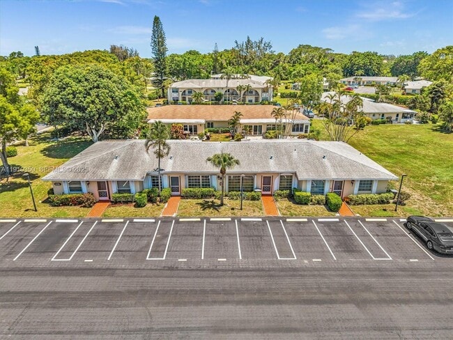 Building Photo - 13785 Flora Pl