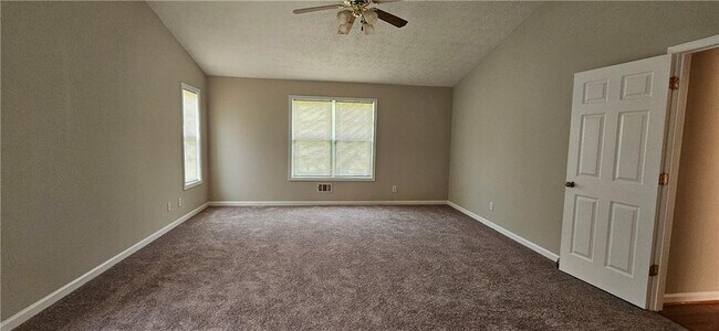 Building Photo - 1308 Crumbley Rd