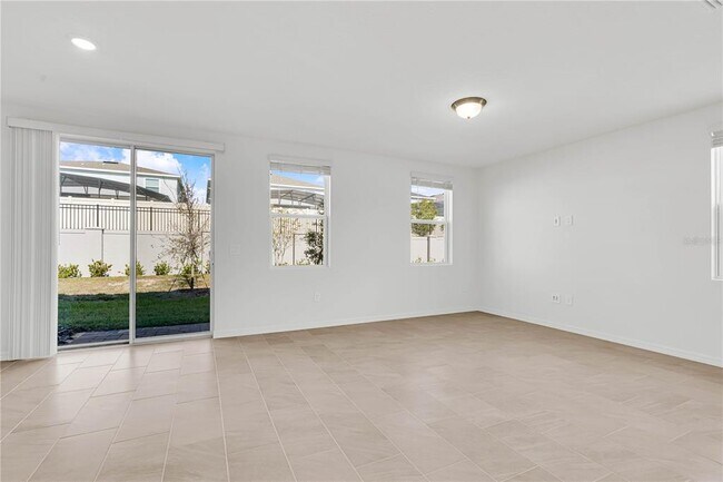 Building Photo - 16362 Bird of Paradise Ave