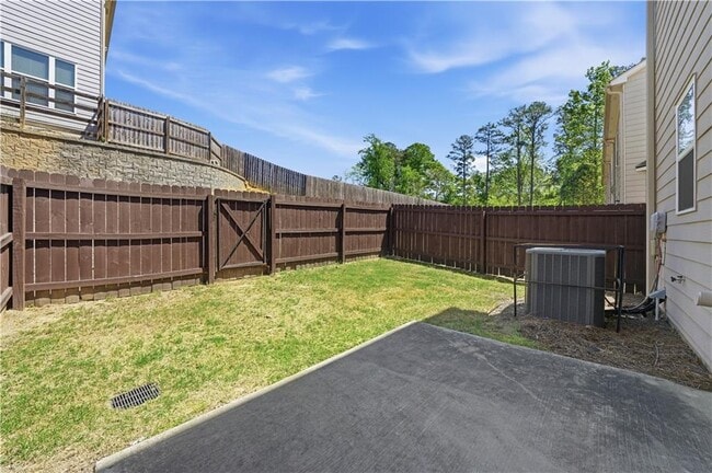 Building Photo - 2730 Kemp Ct