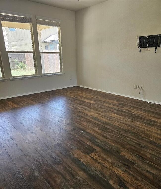 Building Photo - 3813 Tranquil Ln