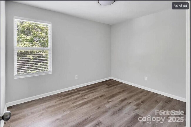 Building Photo - 2751 Bramble Ridge Ct