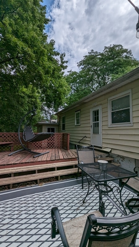 Building Photo - 711 Beach Ave