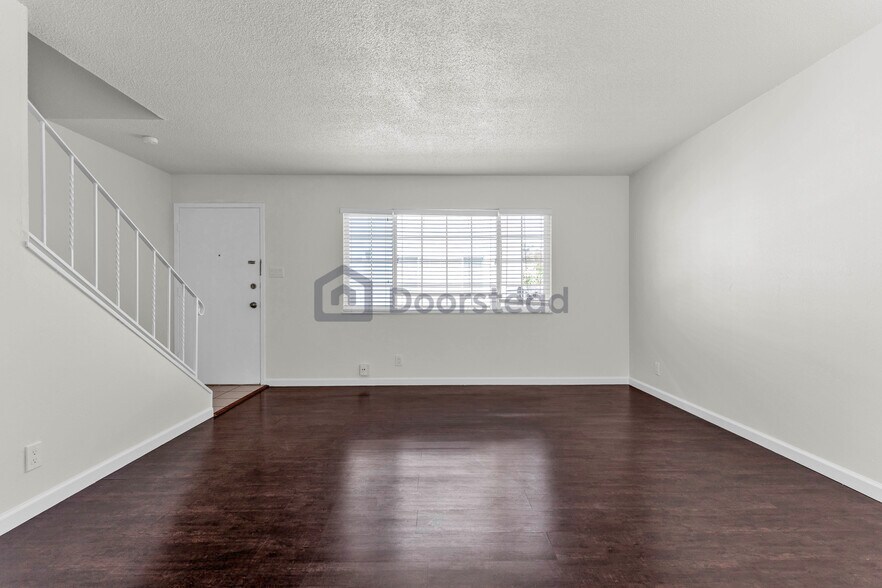 Building Photo - 1478 165th Ave