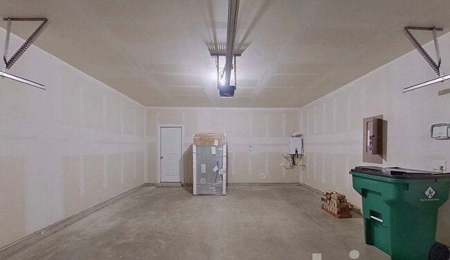 Building Photo - Designed for Living Well: Stunning 3-Bedroom Family Home