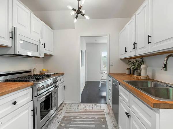 Building Photo - 4368 O Neill St