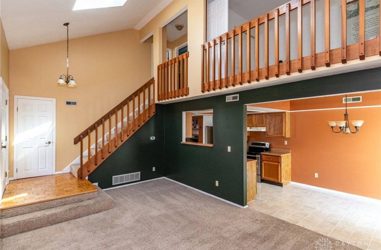 Building Photo - 2344 Fieldstone Cir
