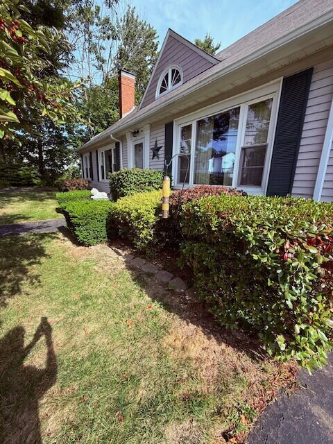 Building Photo - Fully Furnished Single-Family Home in the ...