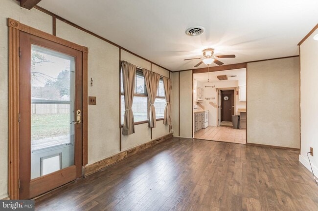 Building Photo - COMING SOON In Brookside Park