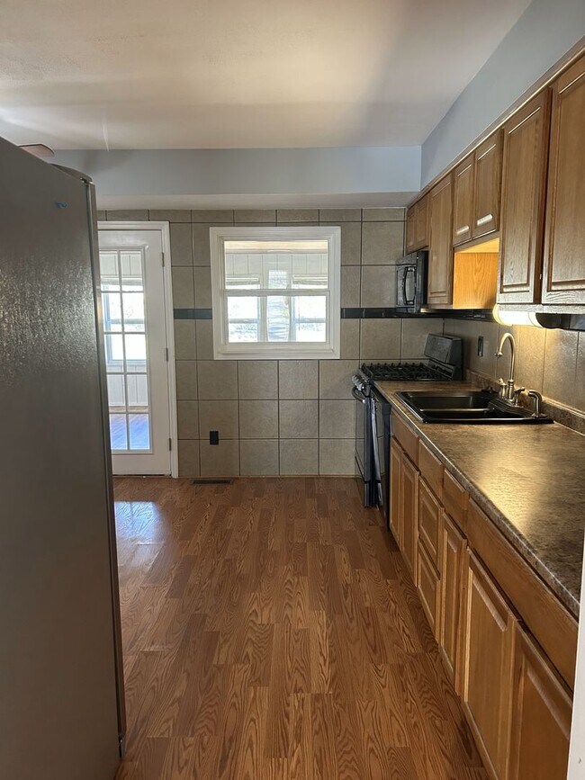 Building Photo - 691 WALNUT POINT DRIVE | BALLWIN 63021