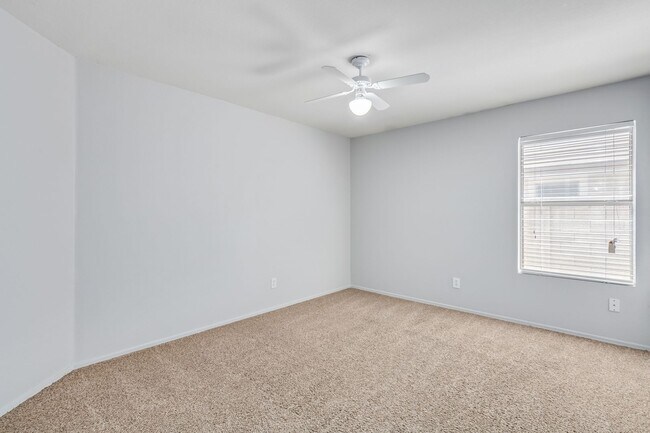 Building Photo - GORGEOUS home in the highly desired Arrowhead Ranch