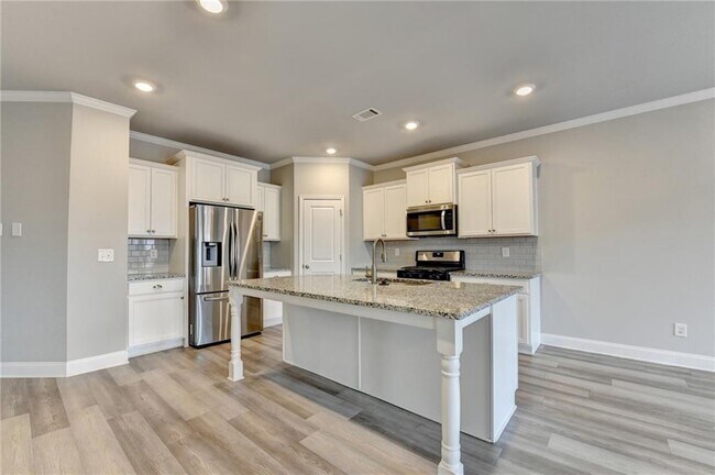 Building Photo - 2408 Morgan Creek Rd