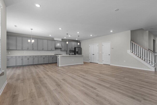 Building Photo - 2408 McKenzie Ridge Ln