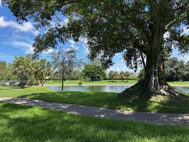 Primary Photo - 21902 Lake Forest Cir
