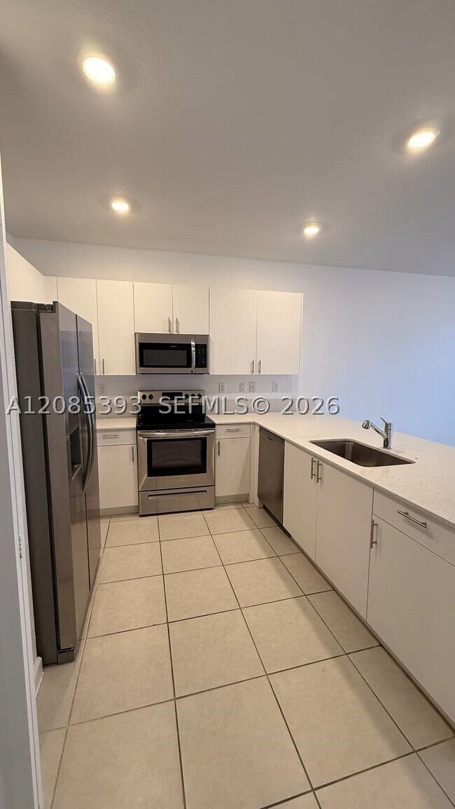 Building Photo - 23424 SW 127th Ave